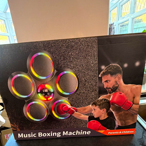 Music boxing machine wall - music,